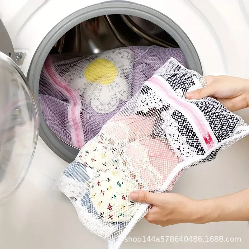 Adelia Delicates Wash Bag — Sup fulfilment